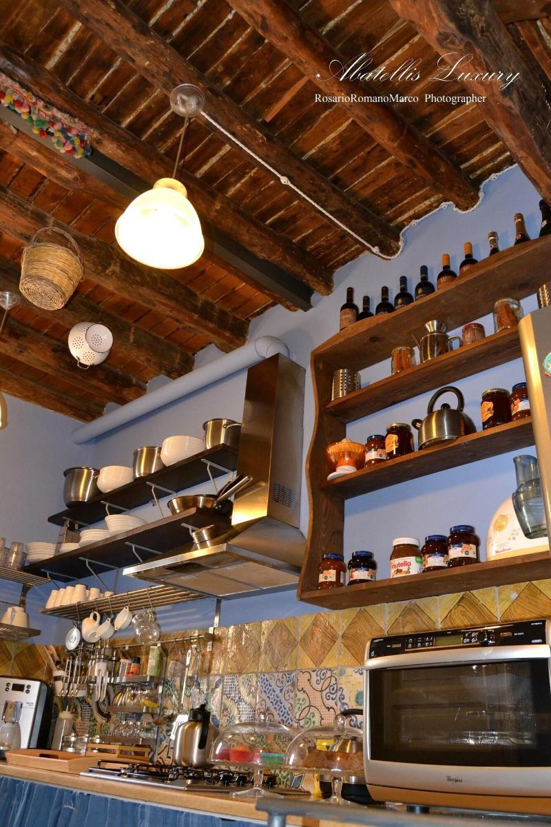 Abatellis Luxury Hotel Palermo Bagian luar foto